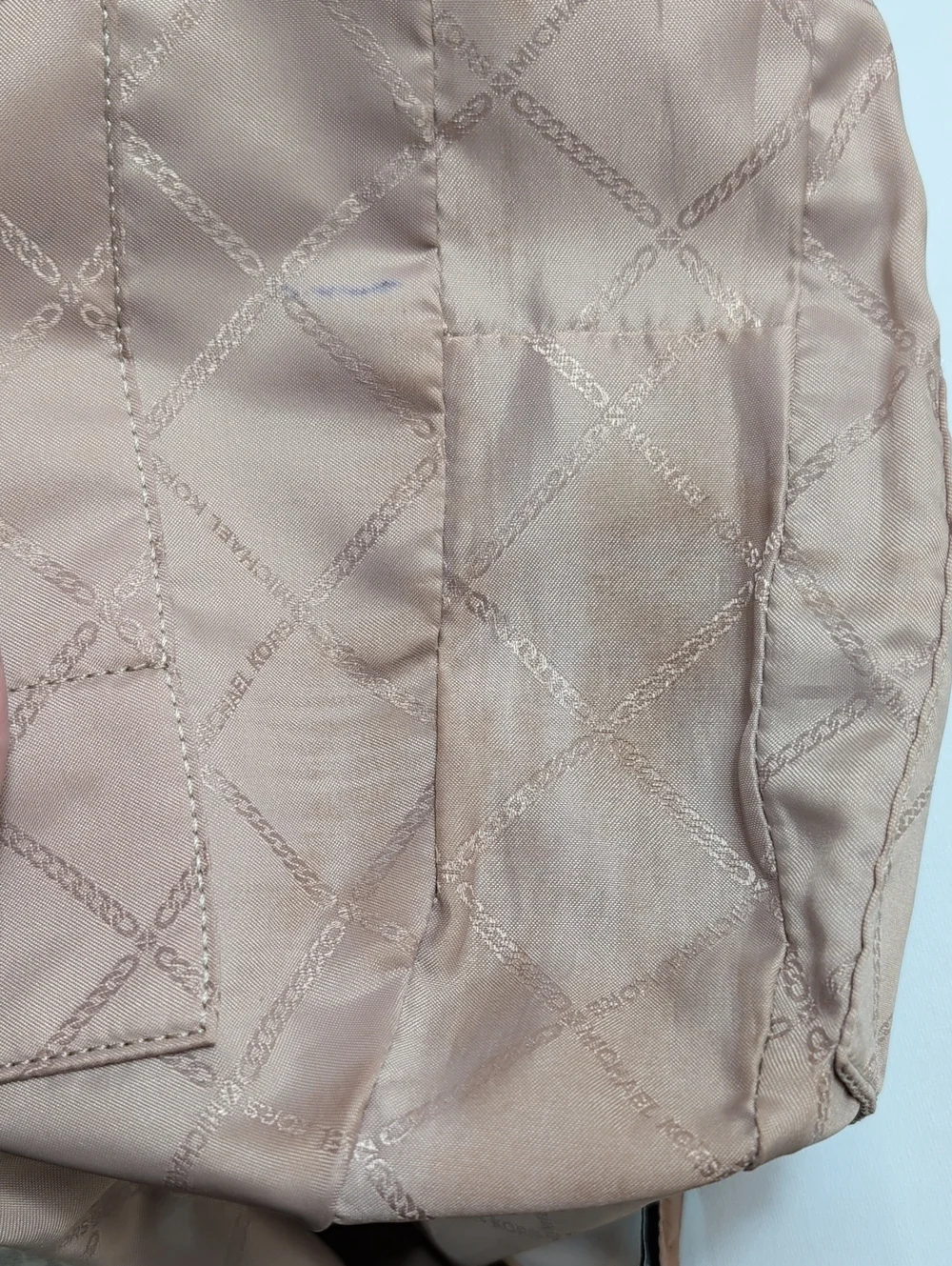 Michael Kors classic spacious